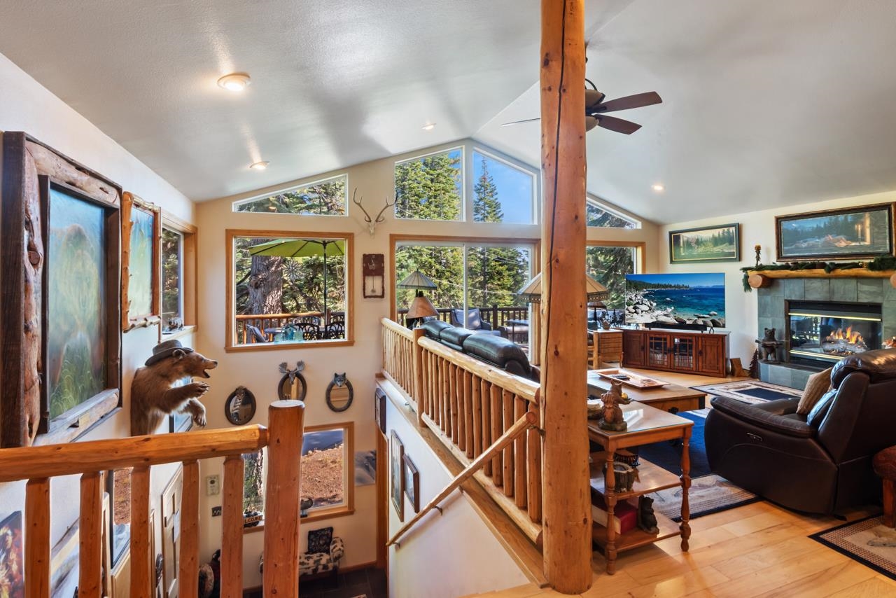 3915 Summit Road Carnelian Bay, CA 96140 - Photo 4 of 28
