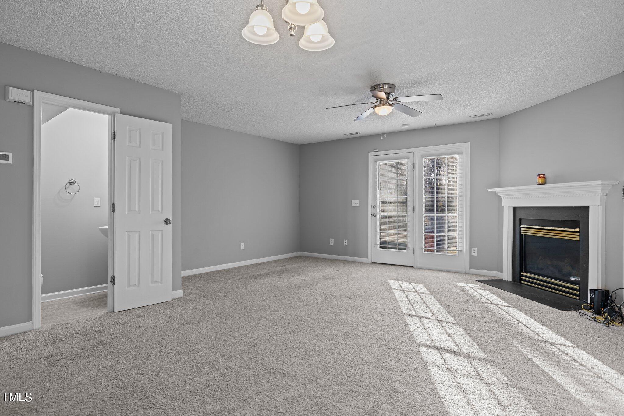 2239 Walnut Ridge Court Raleigh, NC 27610 - Photo 5 of 17 7-web-or-mls-5Z8A9215