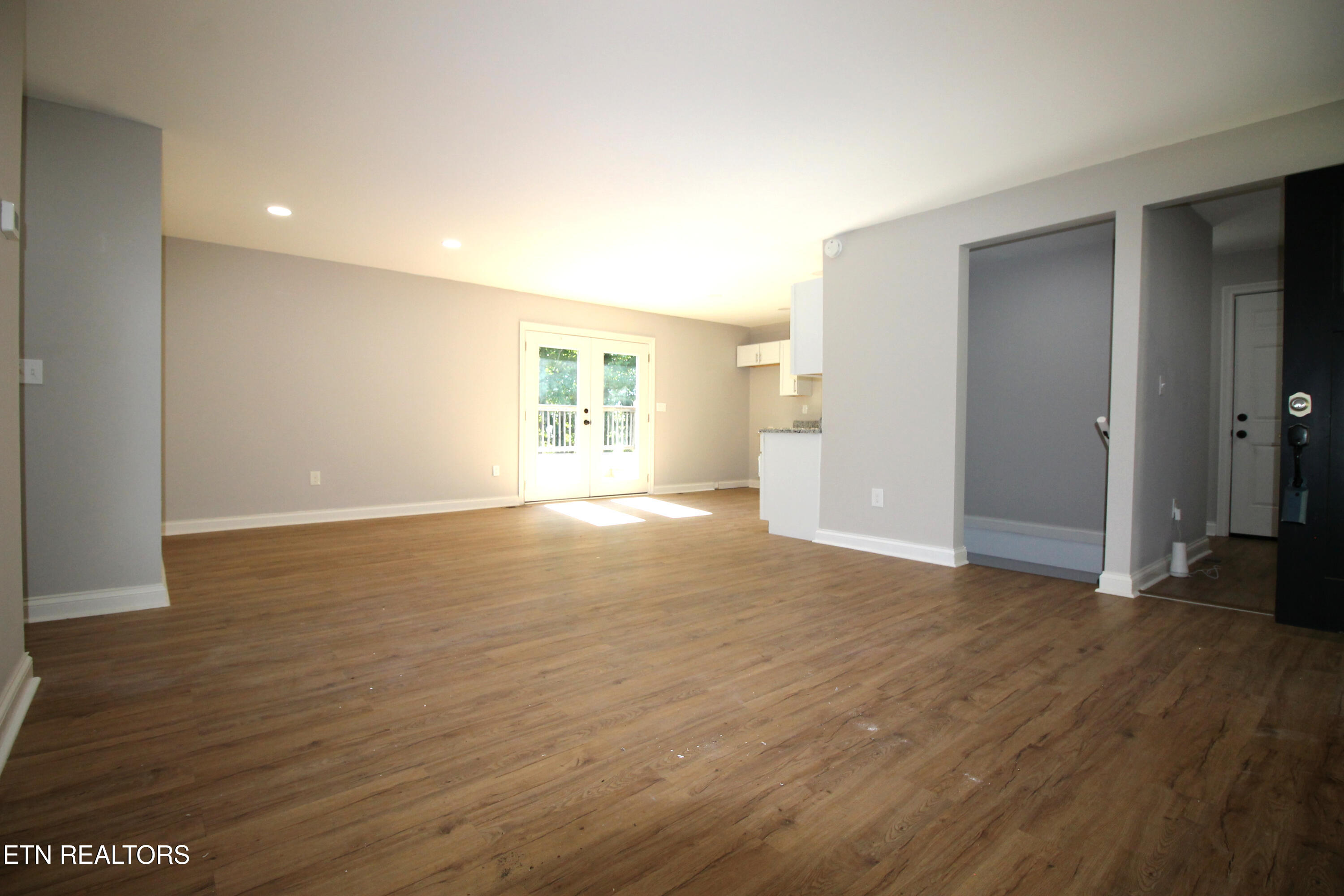 130 Andover Circle Oak Ridge, TN 37830 - Photo 15 of 24 130 Andover Circle, Oak Ridge, TN 37830