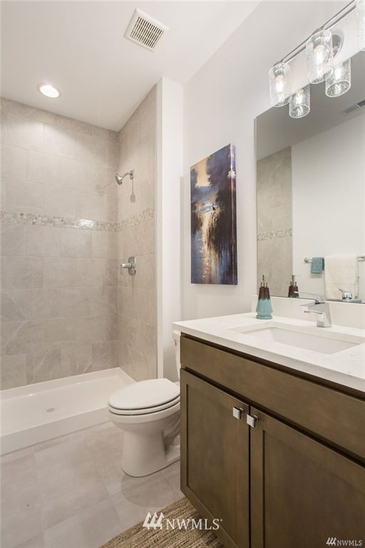 4912 Northeast 1st Street Renton, WA 98059 - Photo 3 of 15 Gallery Image 3