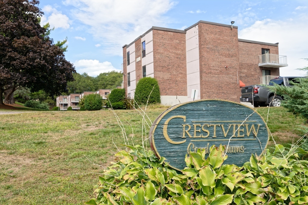 147 Turner Road, Unit 98 Holliston, MA 01746 - Photo 2 of 42 a view of a sign board with yard