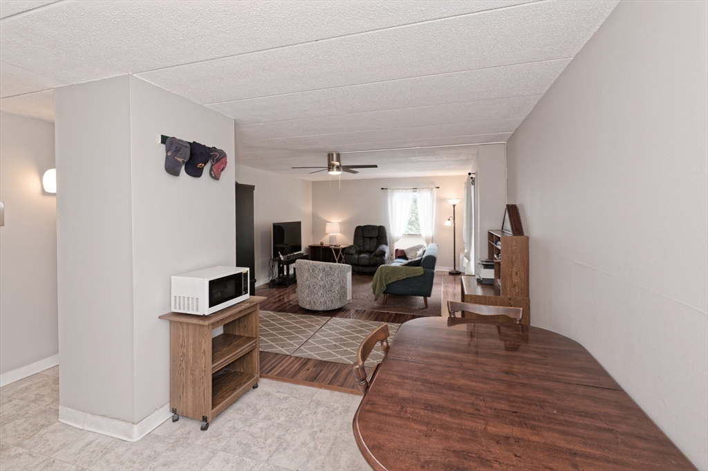 147 Turner Road, Unit 98 Holliston, MA 01746 - Photo 26 of 42 a living room with furniture