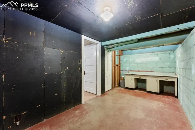 a view of an empty room