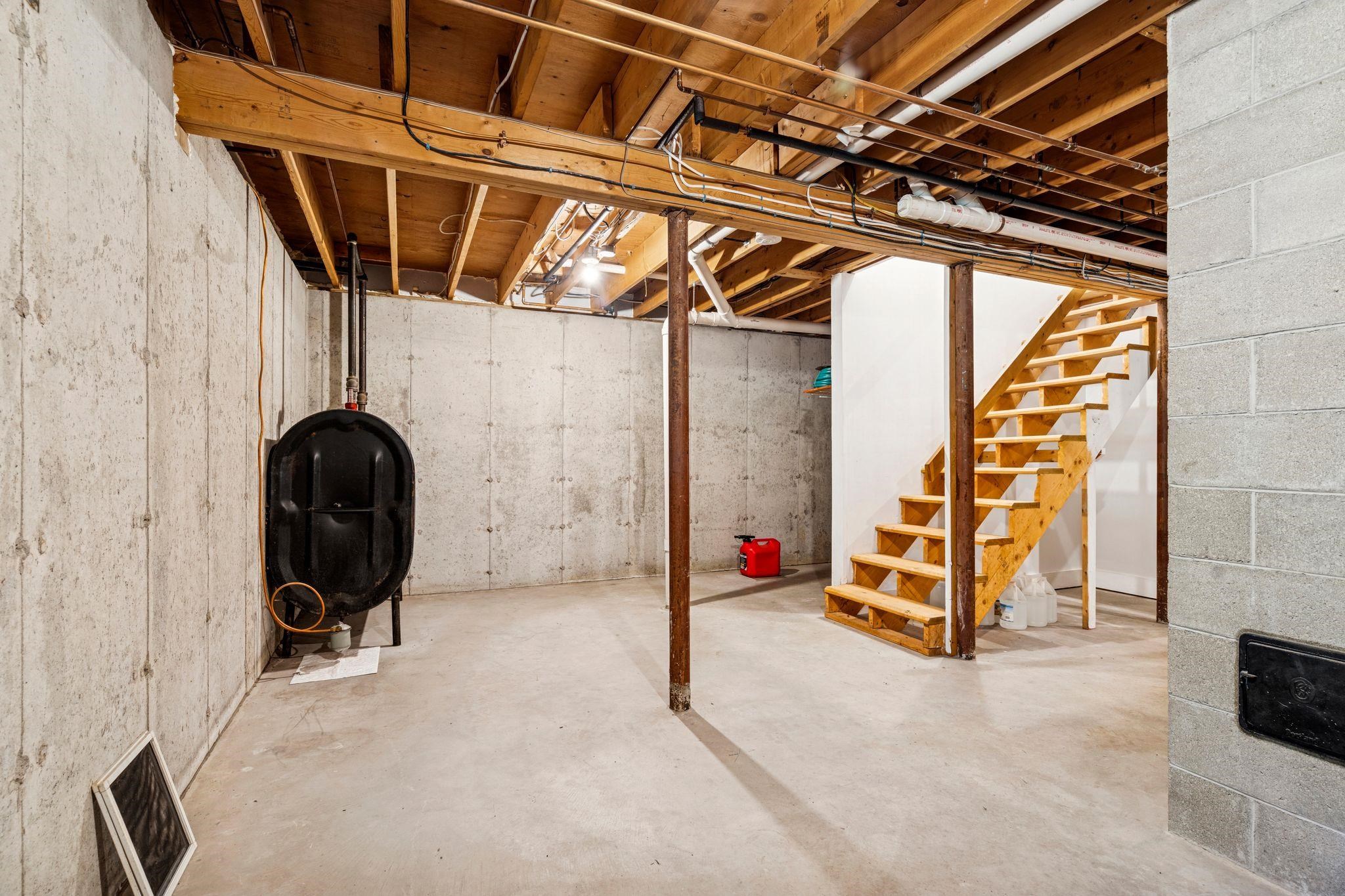 748 County Road New London, NH 03257 - Photo 19 of 31 Gallery Image 19