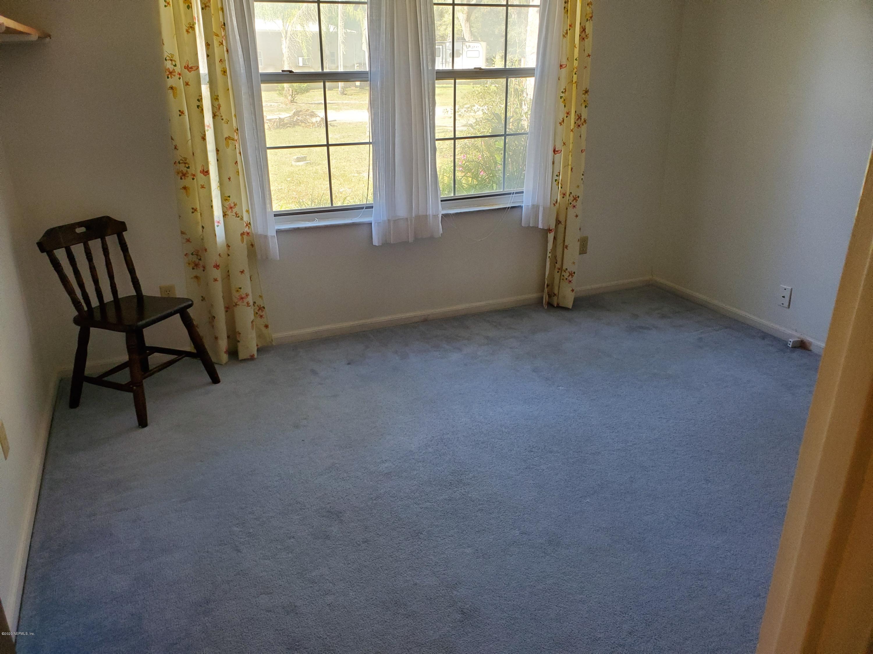 107 River Road Satsuma, FL 32189 - Photo 12 of 25 20200227_152046