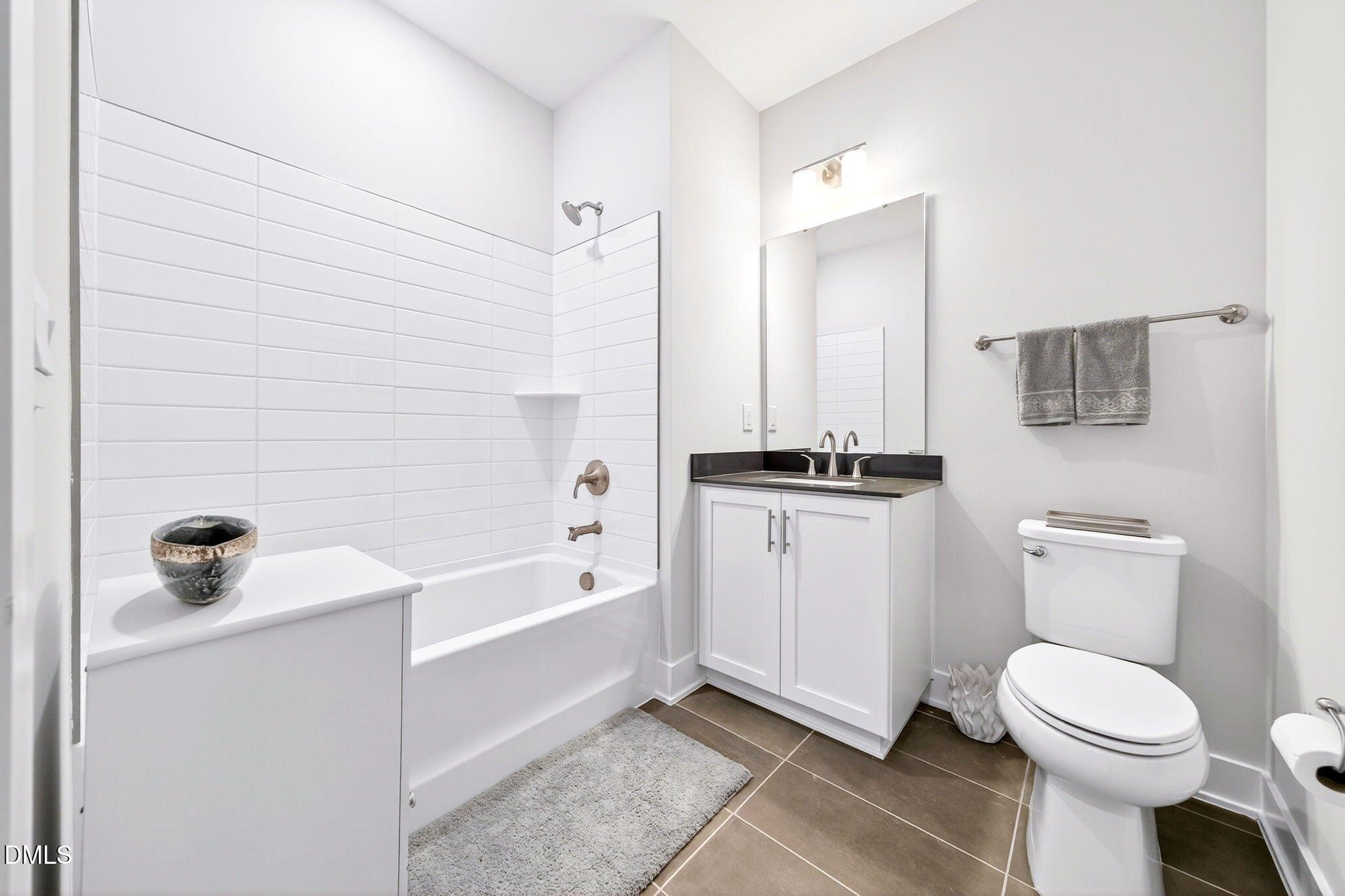 11548 Helmond Way, Unit 115 Raleigh, NC 27617 - Photo 33 of 37 33-web-or-mls-11548-#115 Helmond (17 of