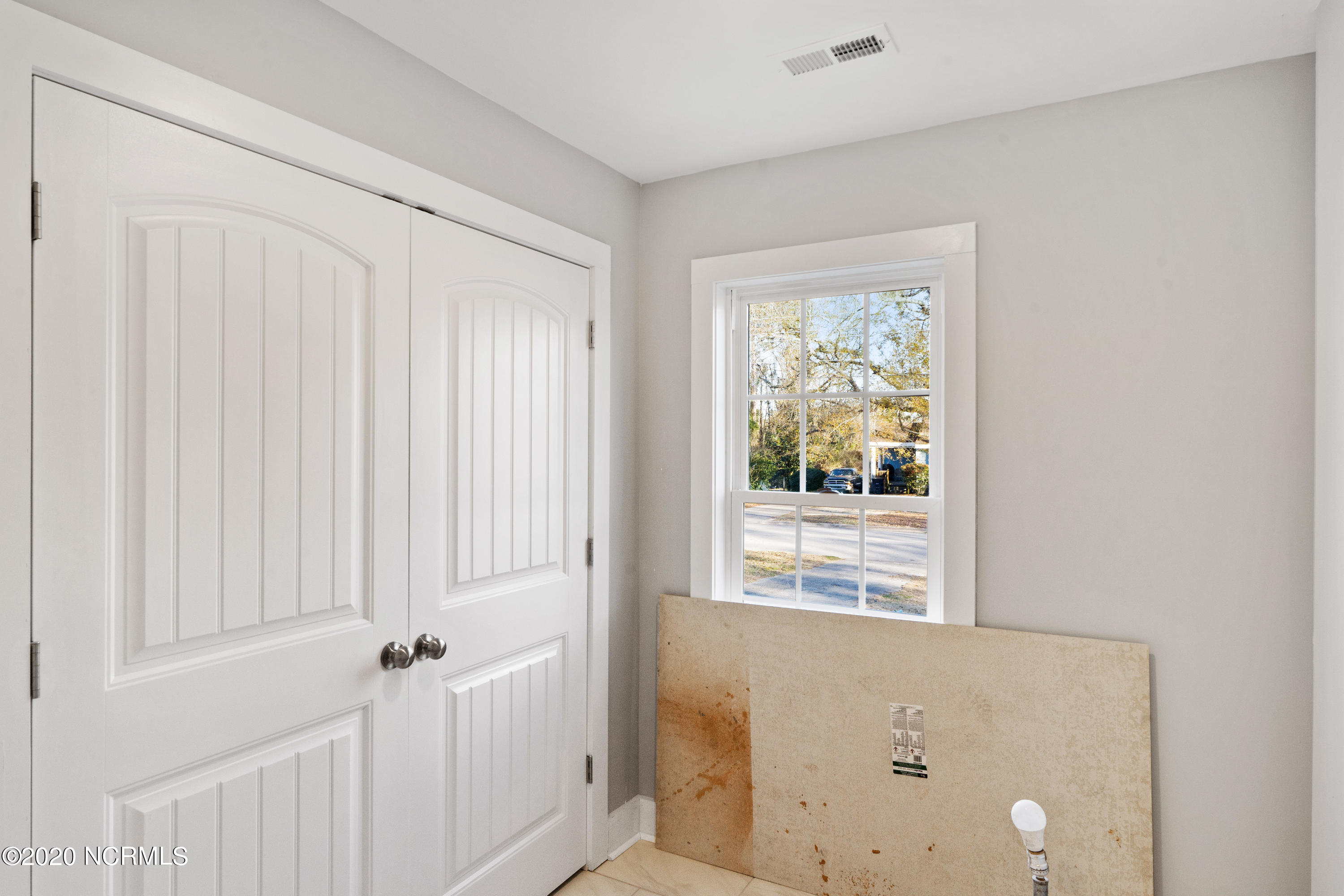 611 Aztee Road Jacksonville, NC 28540 - Photo 13 of 30 DSC04926