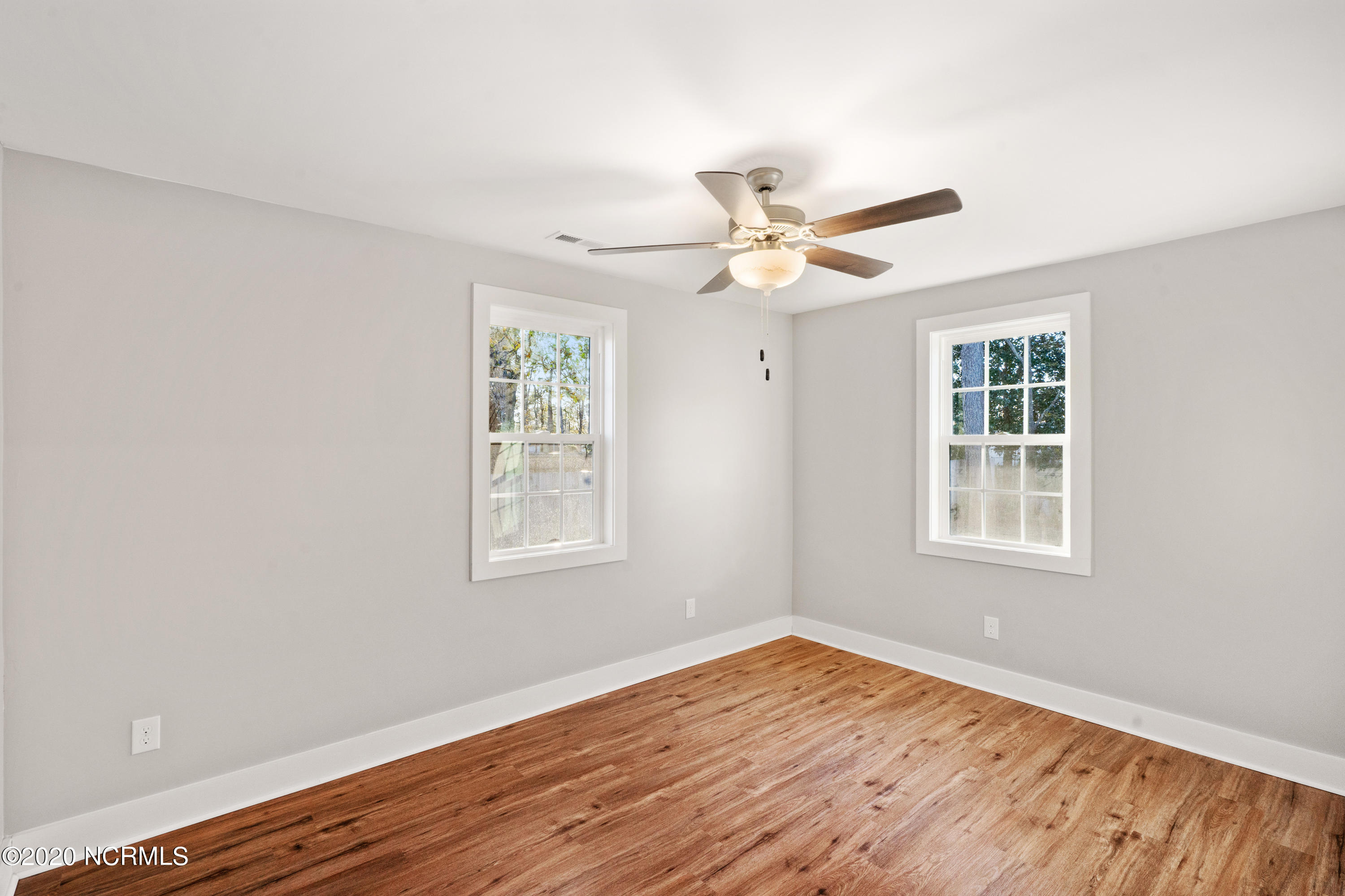 611 Aztee Road Jacksonville, NC 28540 - Photo 22 of 30 DSC04965