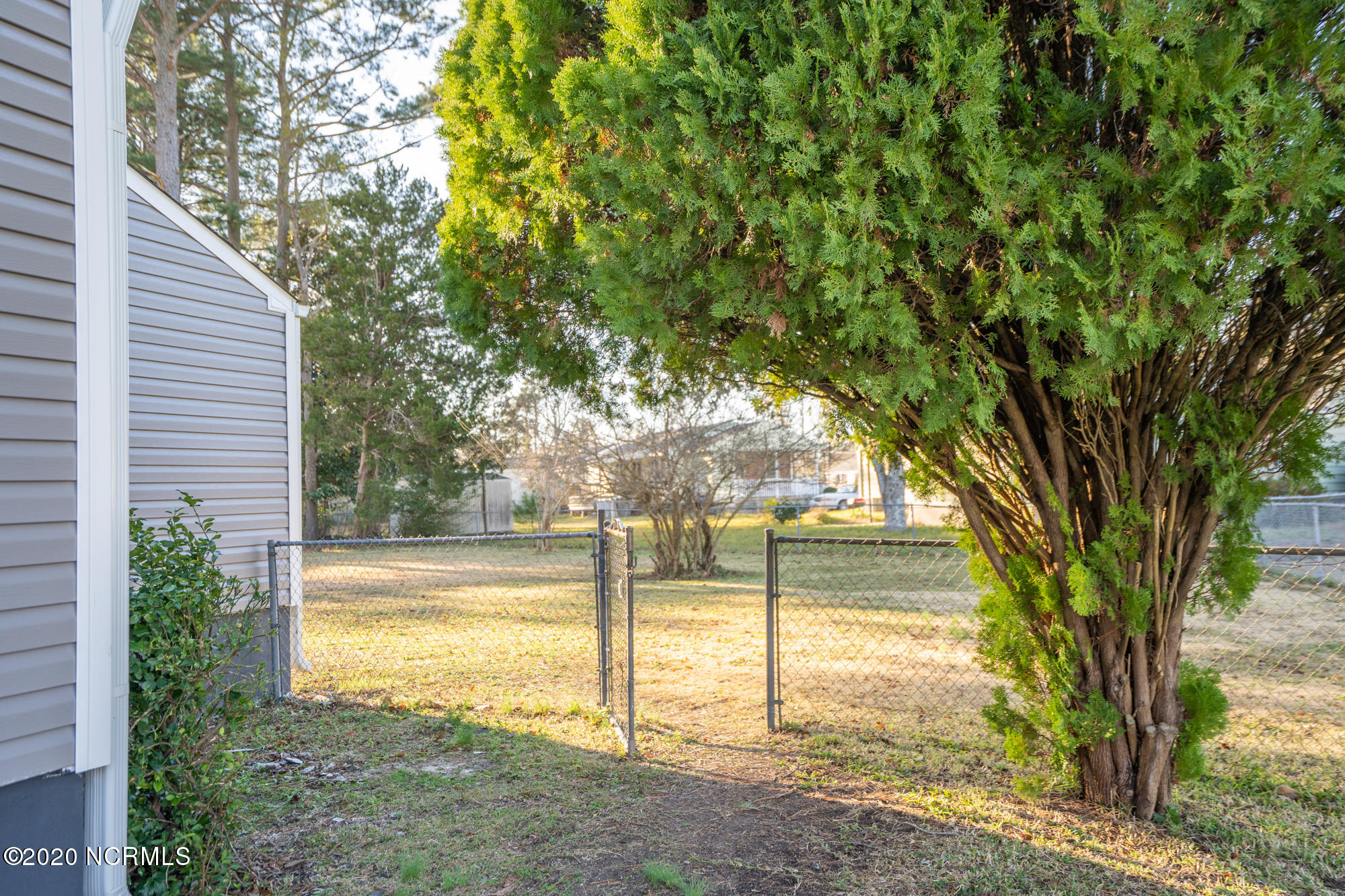611 Aztee Road Jacksonville, NC 28540 - Photo 29 of 30 DSC04884