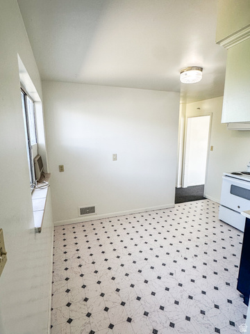 8810 South 280 East Sandy, UT 84070 - Photo 10 of 28