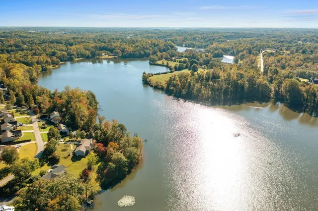 $229,000 | 1904 Lake Cunningham Road, Greer, SC 29651