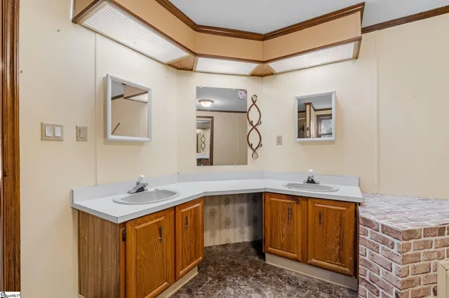 $229,000 | 1904 Lake Cunningham Road, Greer, SC 29651