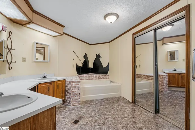 $229,000 | 1904 Lake Cunningham Road, Greer, SC 29651