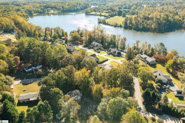 $229,000 | 1904 Lake Cunningham Road, Greer, SC 29651