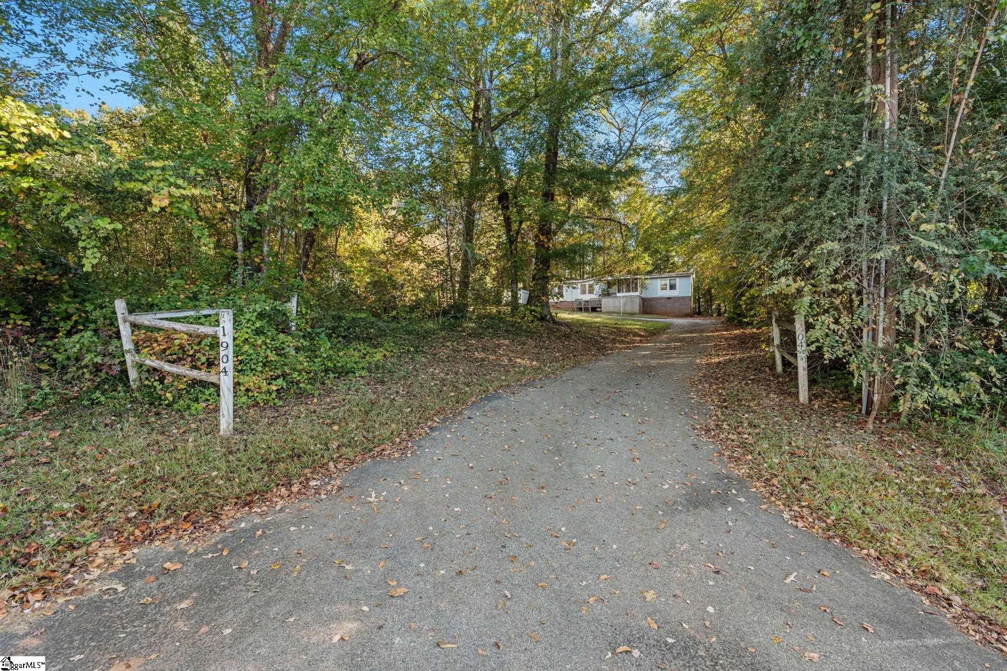 1904 Lake Cunningham Road Greer, SC 29651 - Photo 3 of 31