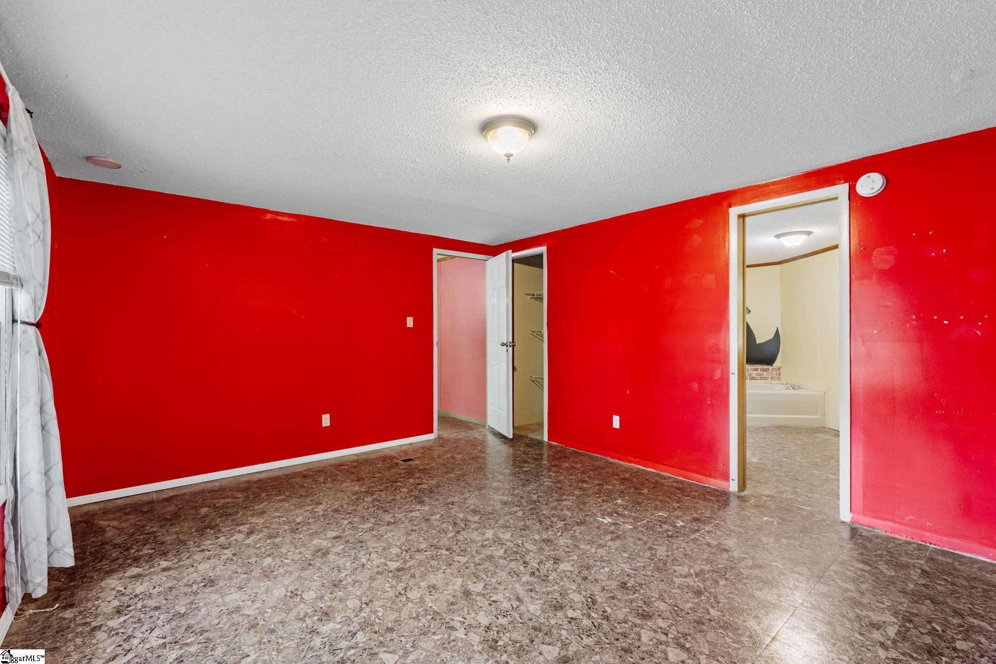 1904 Lake Cunningham Road Greer, SC 29651 - Photo 9 of 31