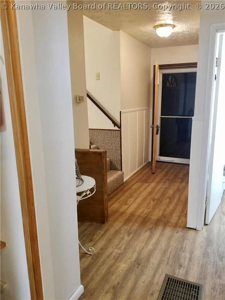 412 Cedar Valley Road Ripley, WV 25271 - Photo 8 of 22 Gallery Image 8