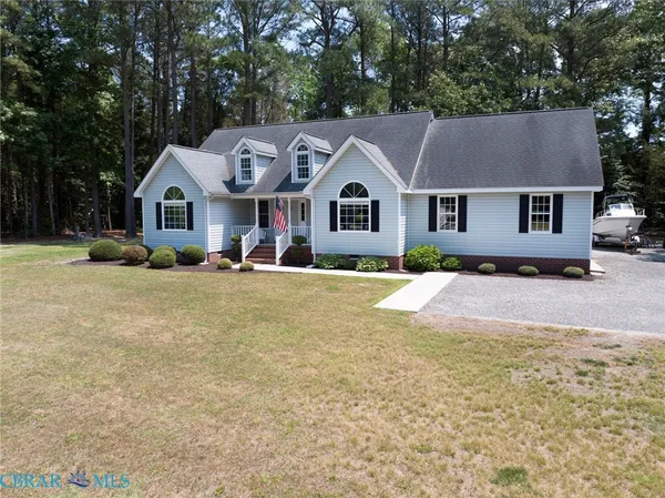 $459,900 | 44 Fleetwood Circle, Moon, VA 23119