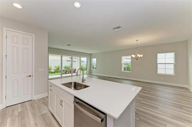 $536,807 | 10198 Surrey Rose Drive, San Antonio, FL 33576