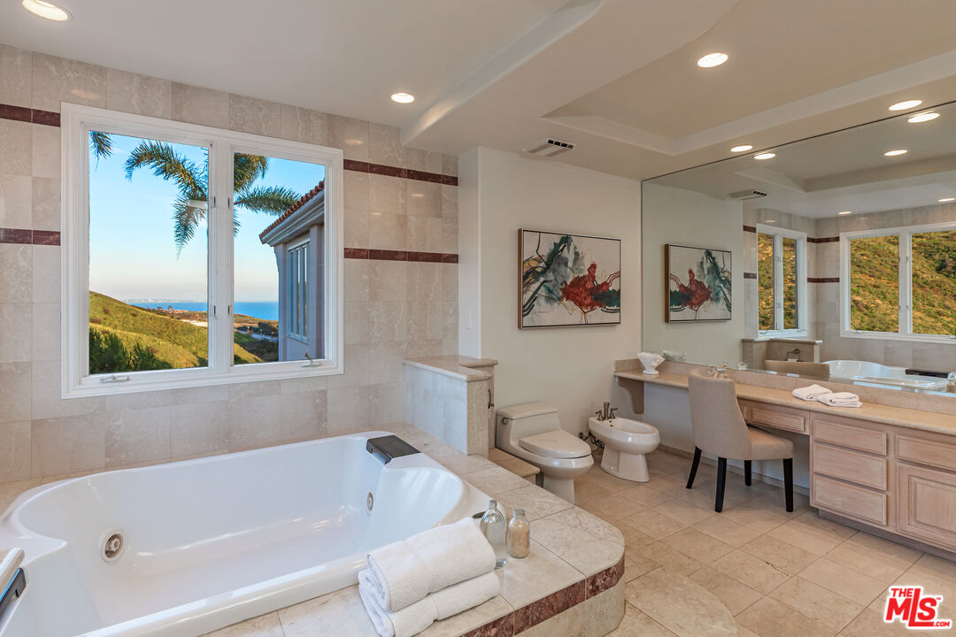 3895 Puerco Canyon Road Malibu, CA 90265 - Photo 29 of 42