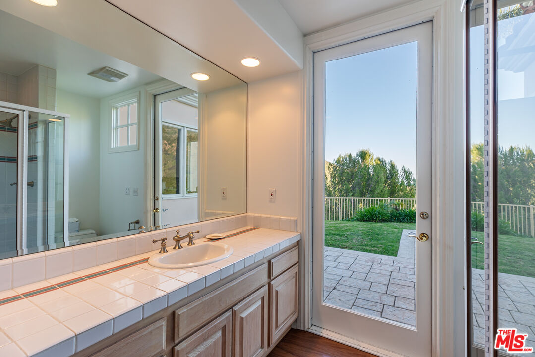 3895 Puerco Canyon Road Malibu, CA 90265 - Photo 38 of 42