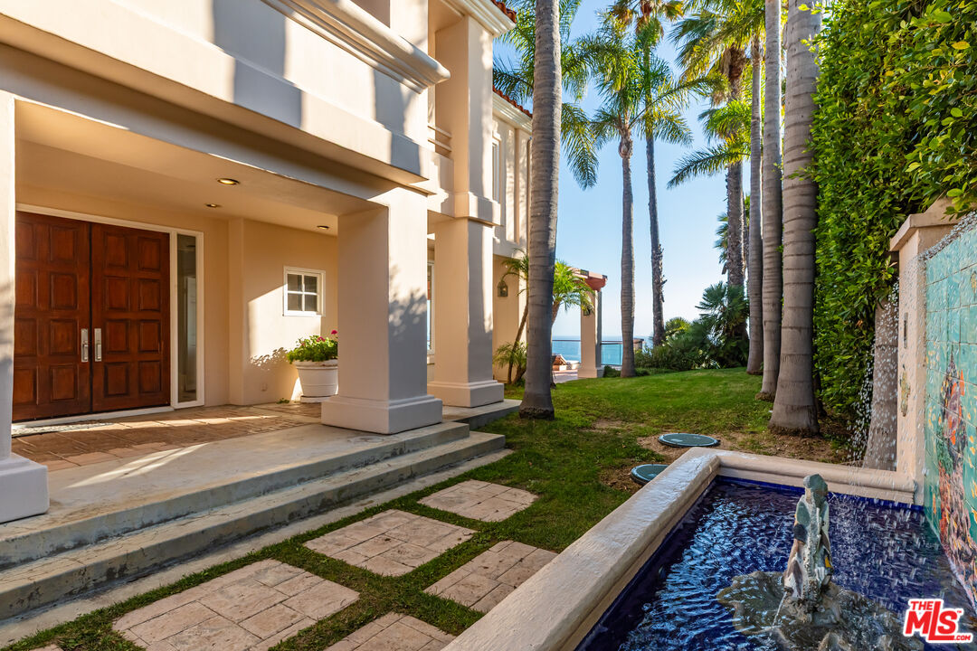 3895 Puerco Canyon Road Malibu, CA 90265 - Photo 6 of 42