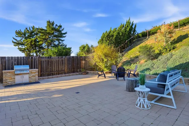 $1,350,000 | 17570 Montero Road, San Diego, CA 92128