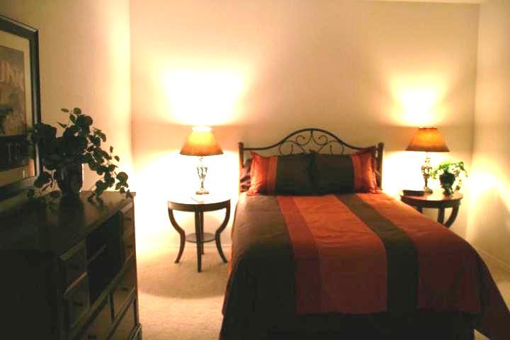 24807 North Pommel Drive Rio Verde, AZ 85263 - Photo 11 of 12 Guest Bedroom