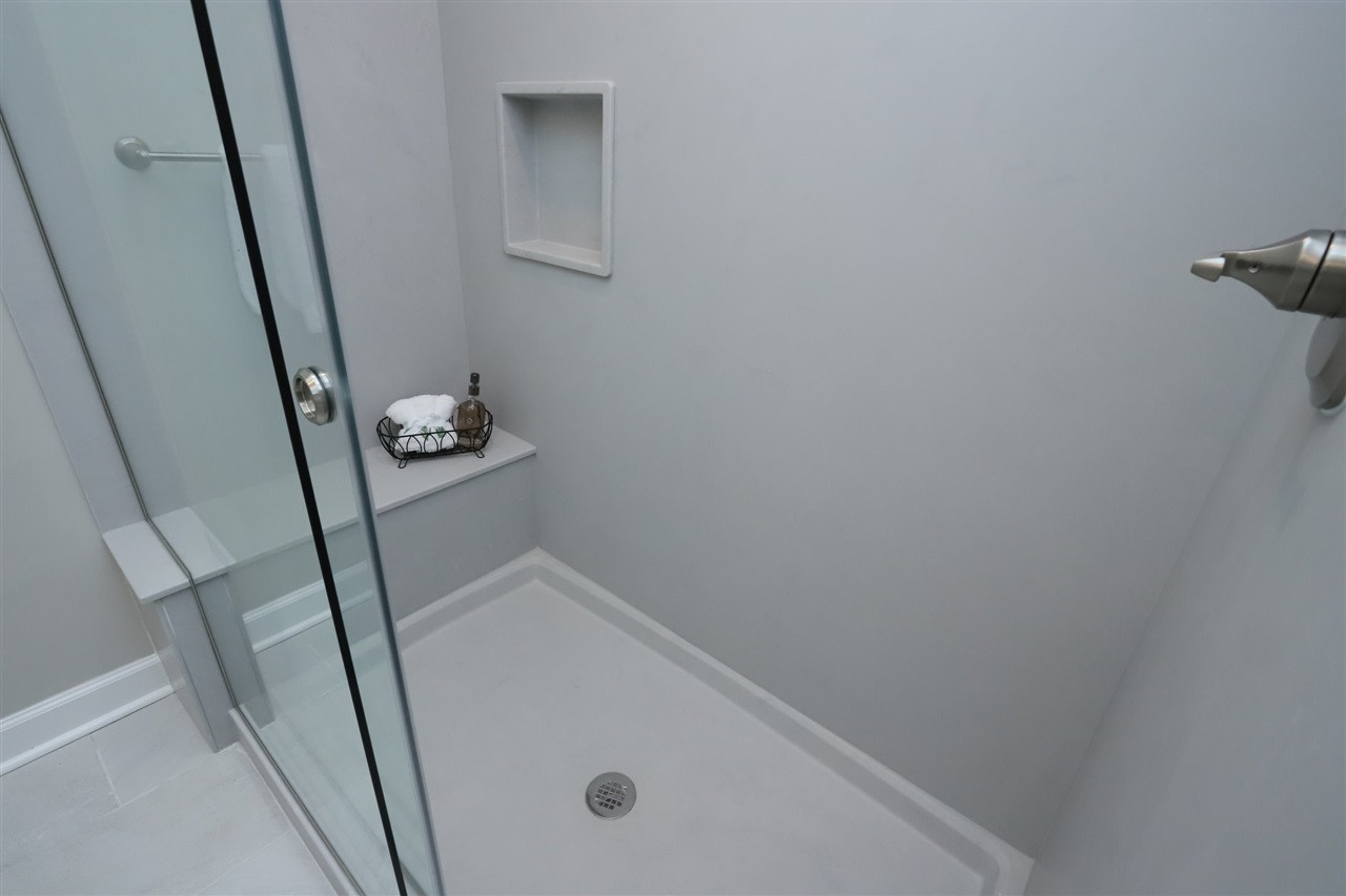 4101 Stranaver Place Raleigh, NC 27612 - Photo 18 of 27 Master Bath