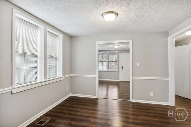 $1,700 | 1036 West 38th Street, Savannah, GA 31415