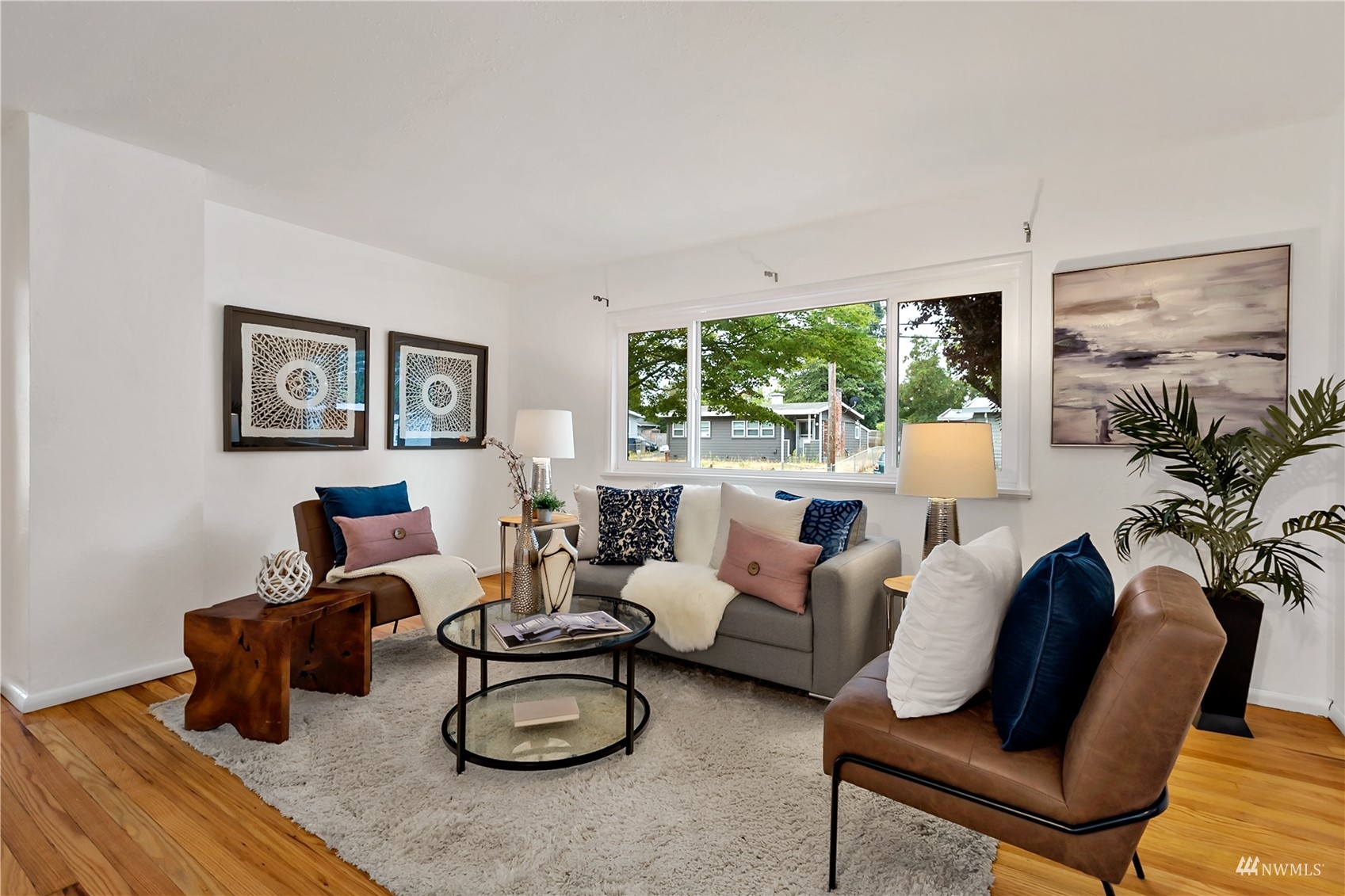 2508 Northeast 7th Street Renton, WA 98056 - Photo 2 of 36 Gallery Image 2