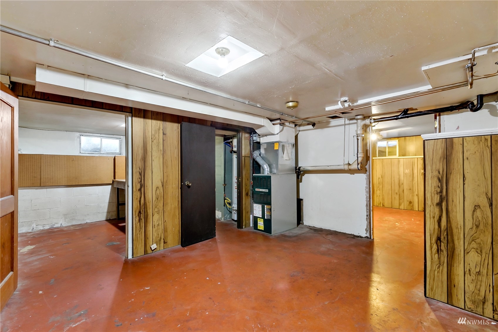 2508 Northeast 7th Street Renton, WA 98056 - Photo 21 of 36 Gallery Image 21