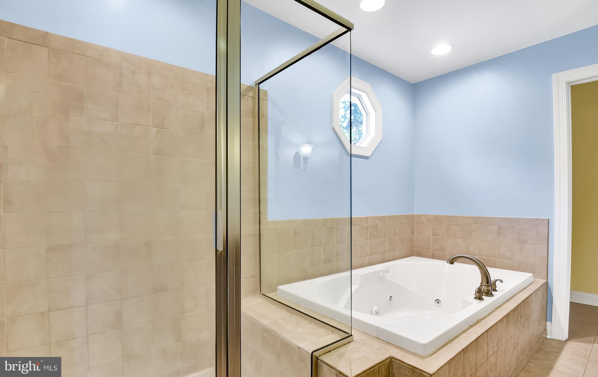 1306 Heaps Road Whiteford, MD 21160 - Photo 14 of 23 Large soaking tub for relaxing after work