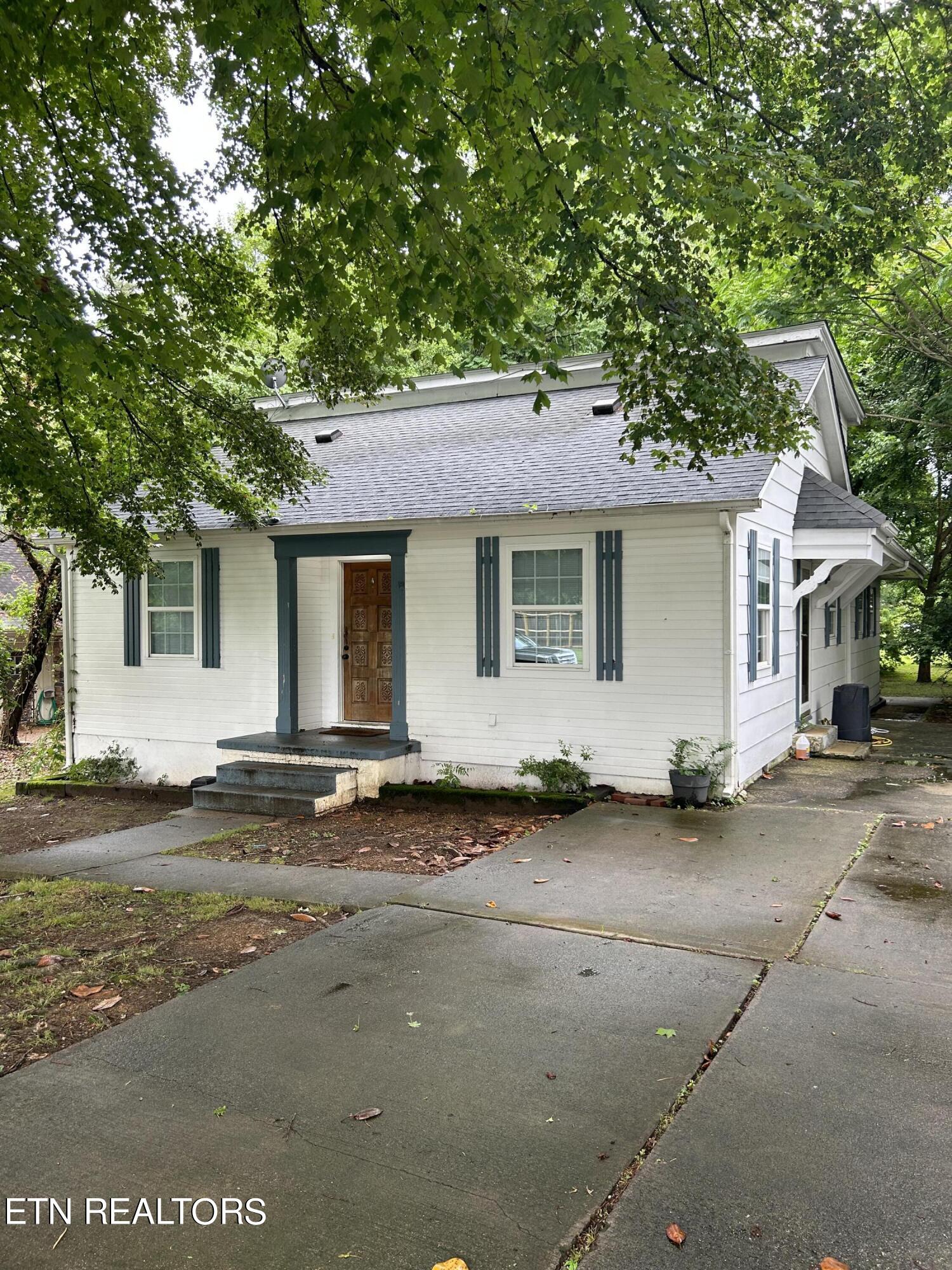270 22nd St Northeast  