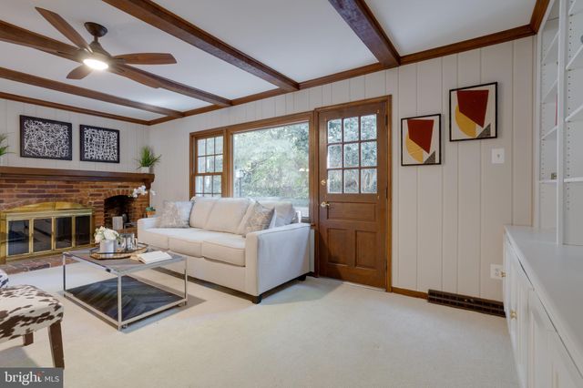 $810,000 | 8201 Ector Court, Annandale, VA 22003