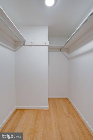 $810,000 | 8201 Ector Court, Annandale, VA 22003