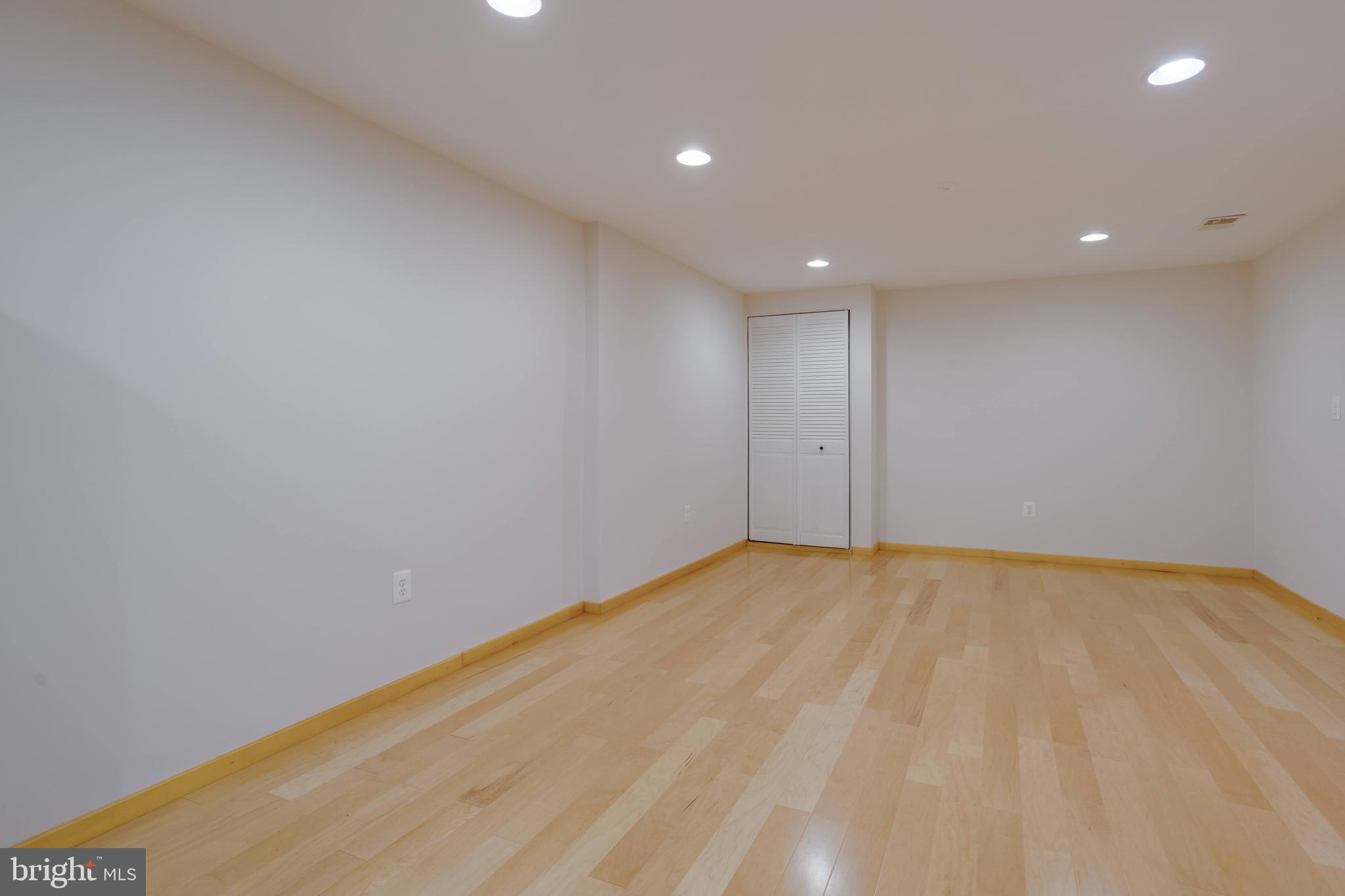 8201 Ector Court Annandale, VA 22003 - Photo 42 of 71