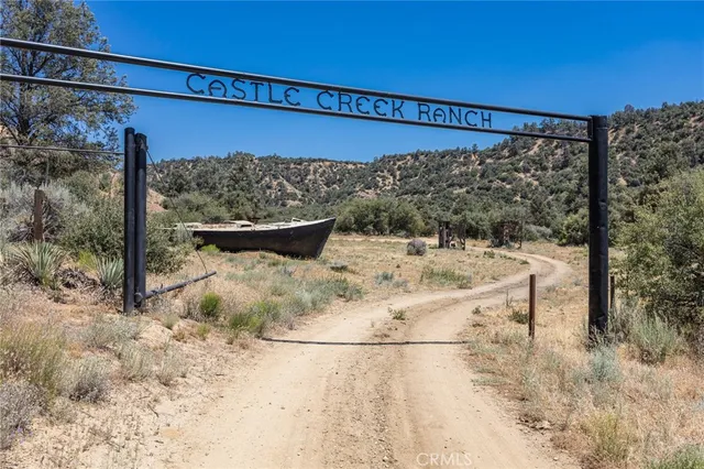 $999,000 | 3151 Castle Creek Road, Maricopa, CA 93252