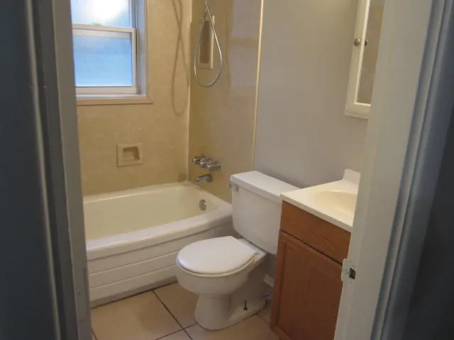 $1,500 | 712 Newport Drive, Fort Walton Beach, FL 32547