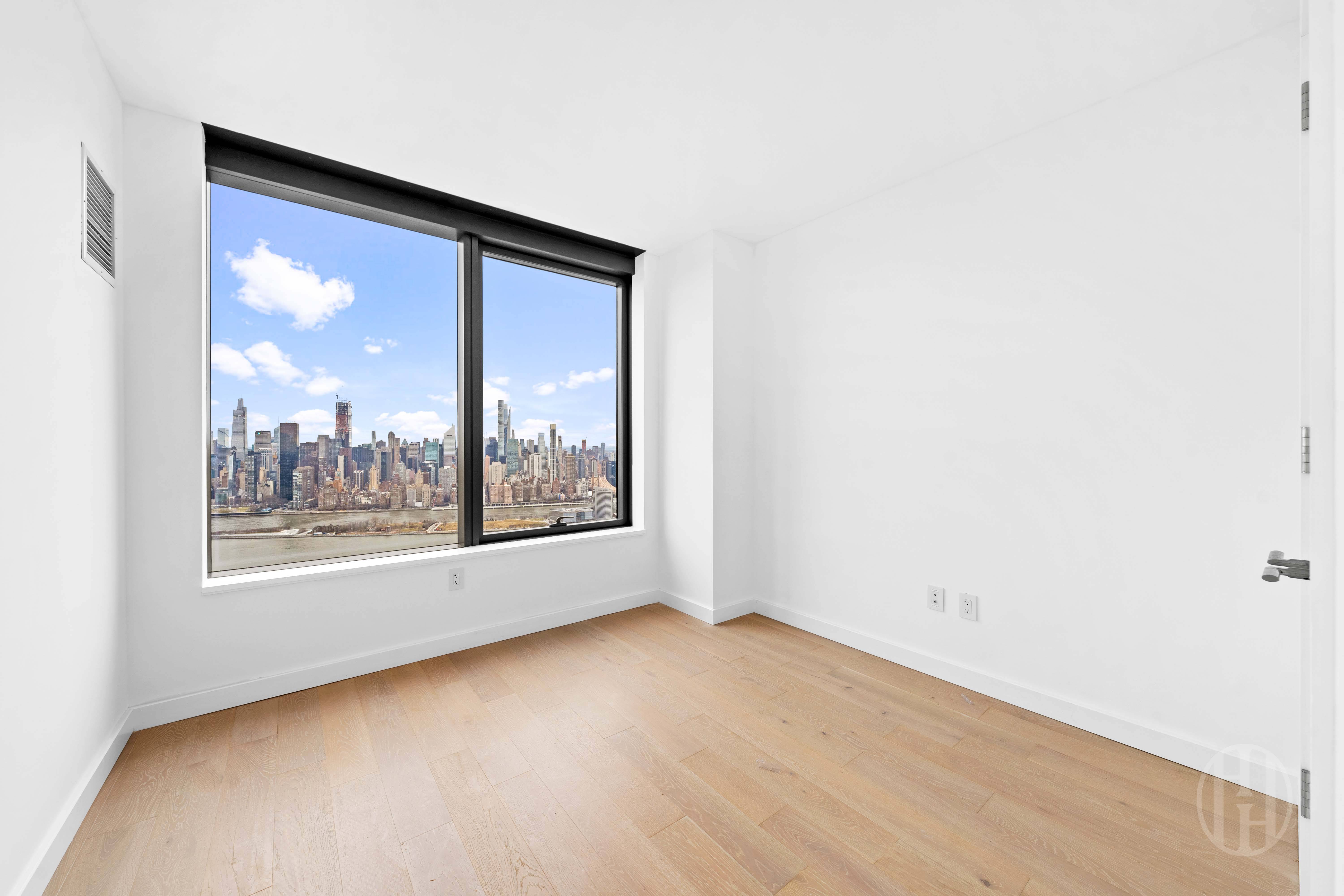 3 Court Square, Unit 5601 Queens, NY 11101 - Photo 9 of 20 an empty room with a window