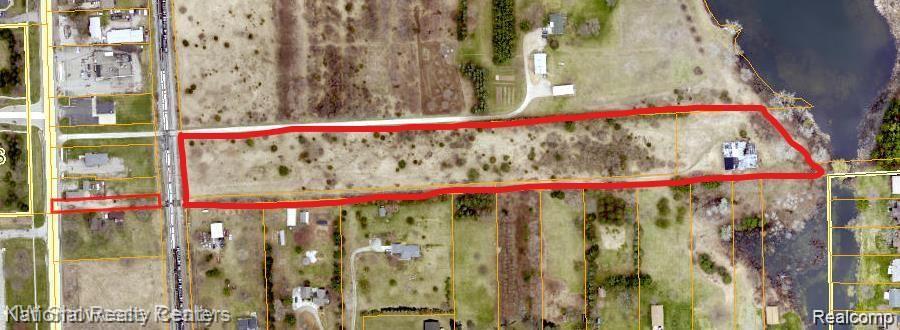 2070 North Milford Road Highland, MI 48356 - Photo 3 of 11