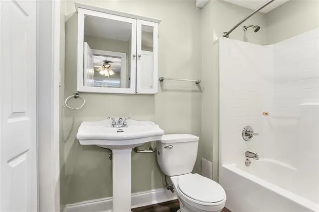 $875 | 235 Central Avenue, Unit 3, Jefferson, LA 70121