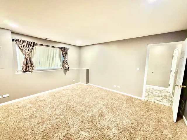 $2,800 | 2452 Daybreak Court, Unit 2452, Elgin, IL 60123