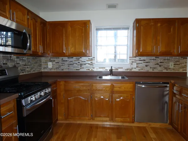 $2,350 | 540 Davids Court, Lakewood, NJ 08701