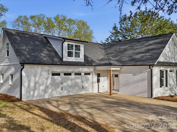 $545,000 | 1491 Cedar Grove Road, Clover, SC 29710