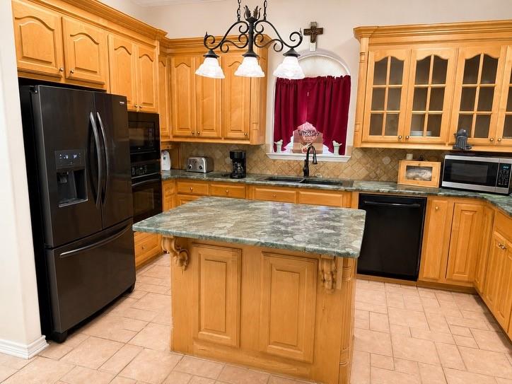 375 Roma Road Waskom, TX 75692 - Photo 6 of 11