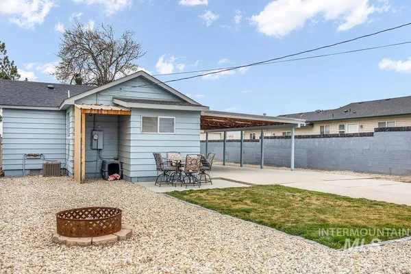 $329,990 | 210 Carrie Rex Avenue, Melba, ID 83641