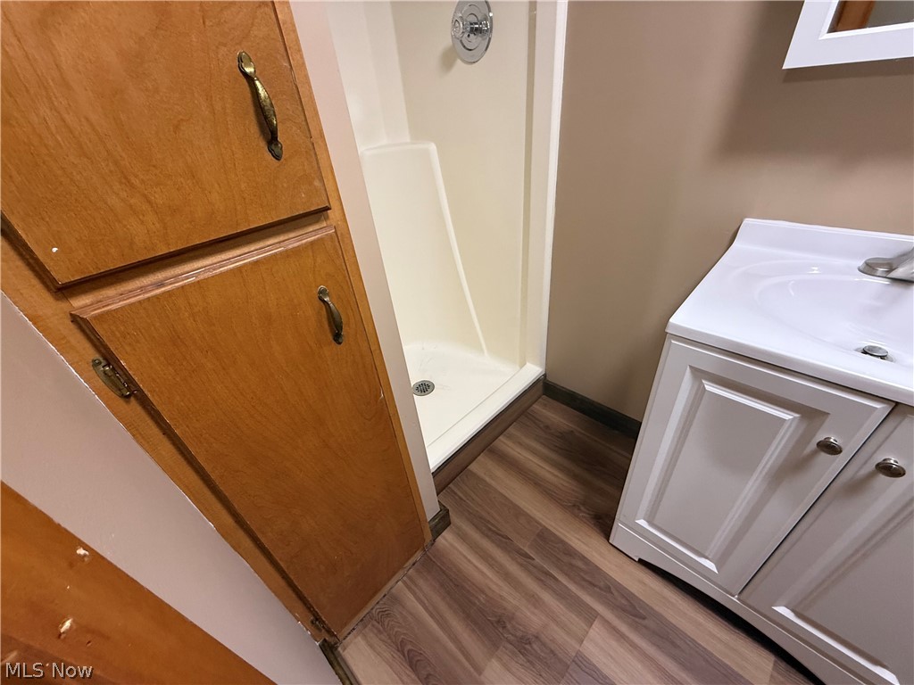 9658 Fairmount Road Novelty, OH 44072 - Photo 5 of 6
