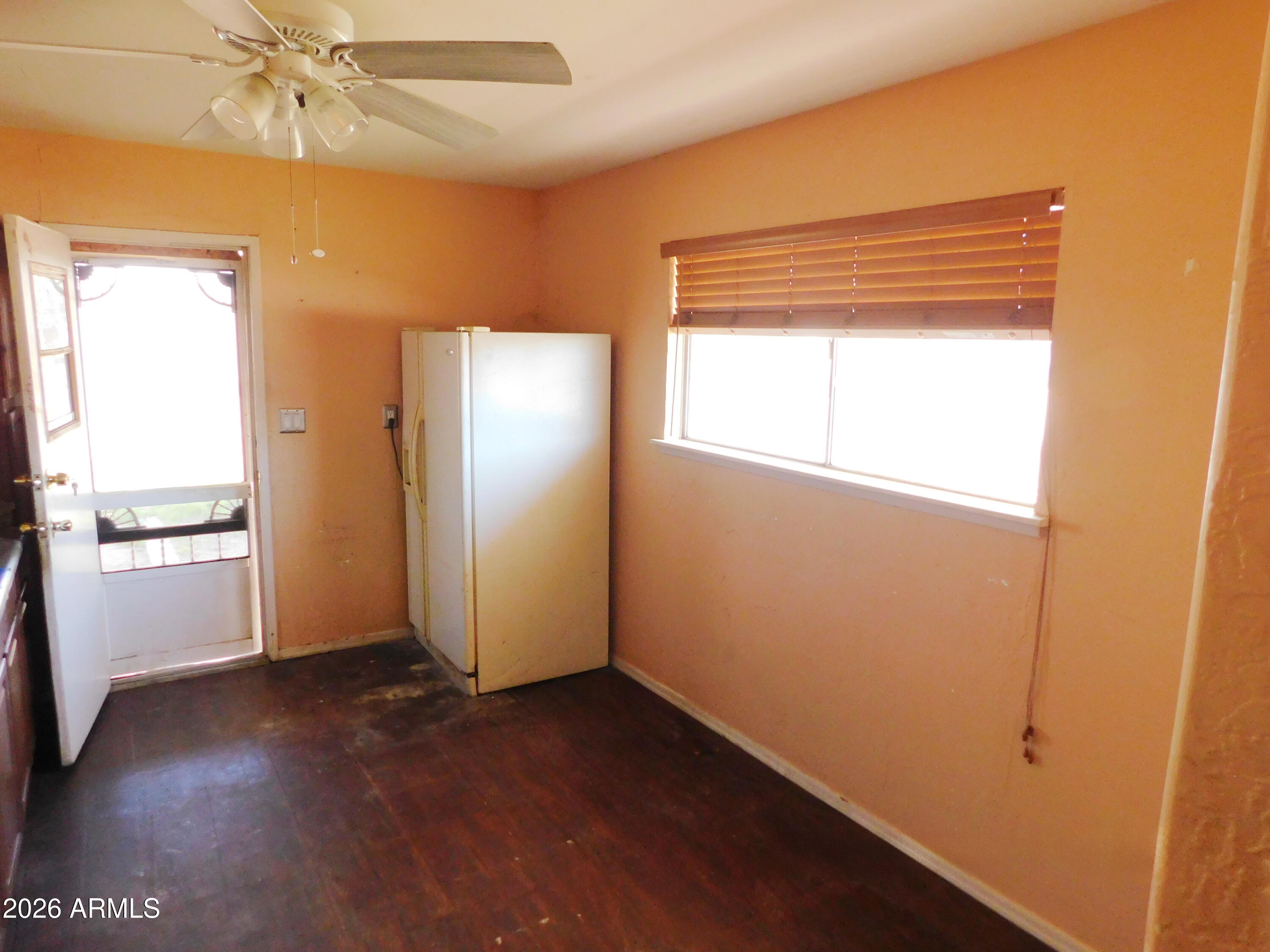 413 Jamestown Road Kearny, AZ 85137 - Photo 16 of 29 MLS-Kitchen4