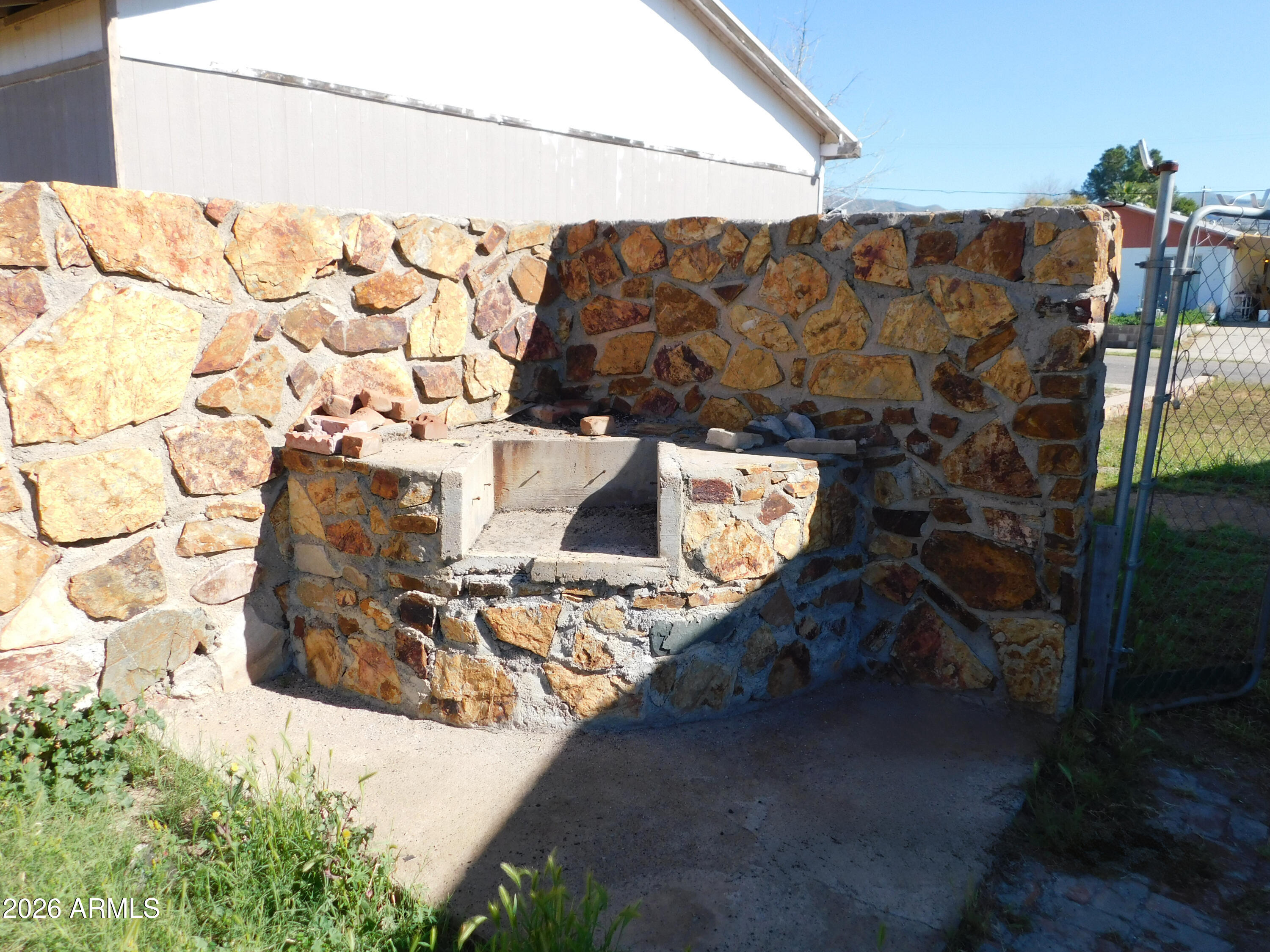 413 Jamestown Road Kearny, AZ 85137 - Photo 29 of 29 MLS-RearYard-BBQ